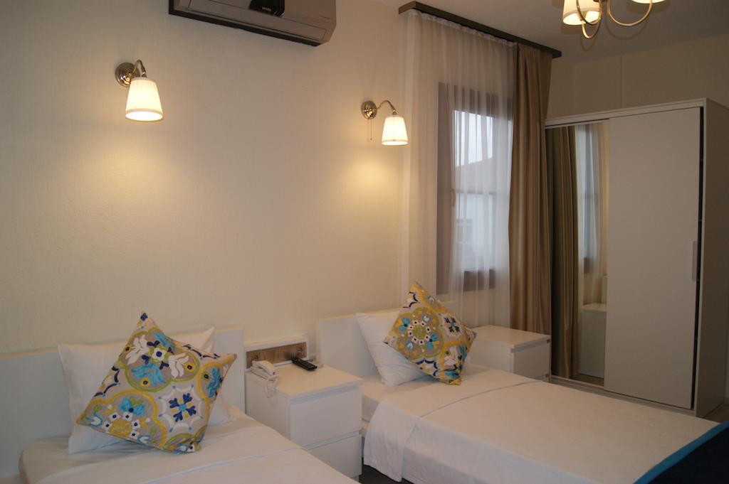 Ender Hotel (Adults Only) Ayvalik Quarto foto